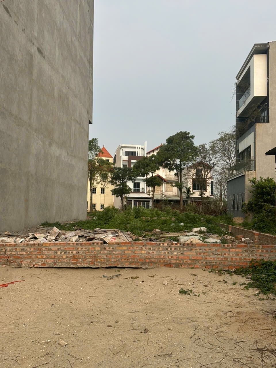 Cần bán Đất đường Lạc Long Quân, Phường Xuân La, Diện tích 350m², Giá 96 Tỷ