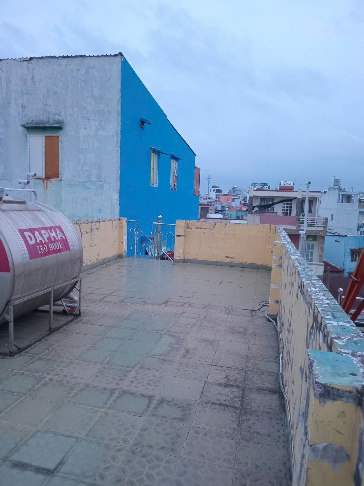 LẠC LONG QUÂN - Q11 - HẺM XE HƠI - 3 TẦNG - 5 PN 3WC ST- GIÁ 7 TỶ 5