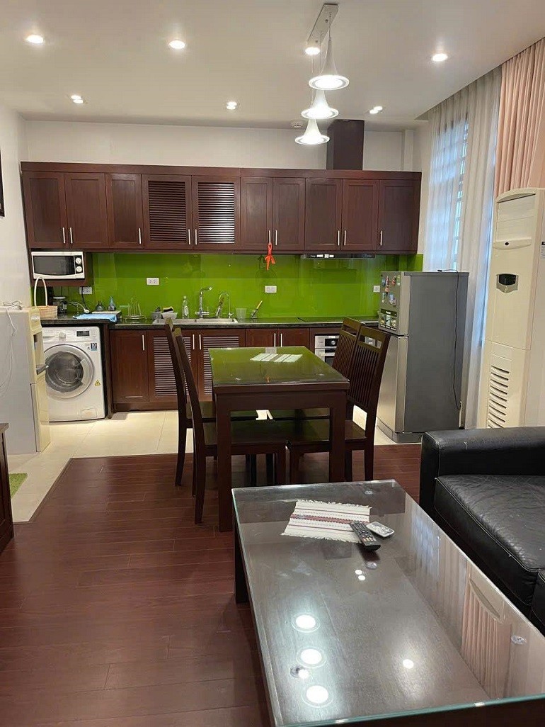 Cho thuê căn hộ 1PN rộng 60m2 tại Vũ Thạnh, Đống Đa, đầy đủ nội thất 3