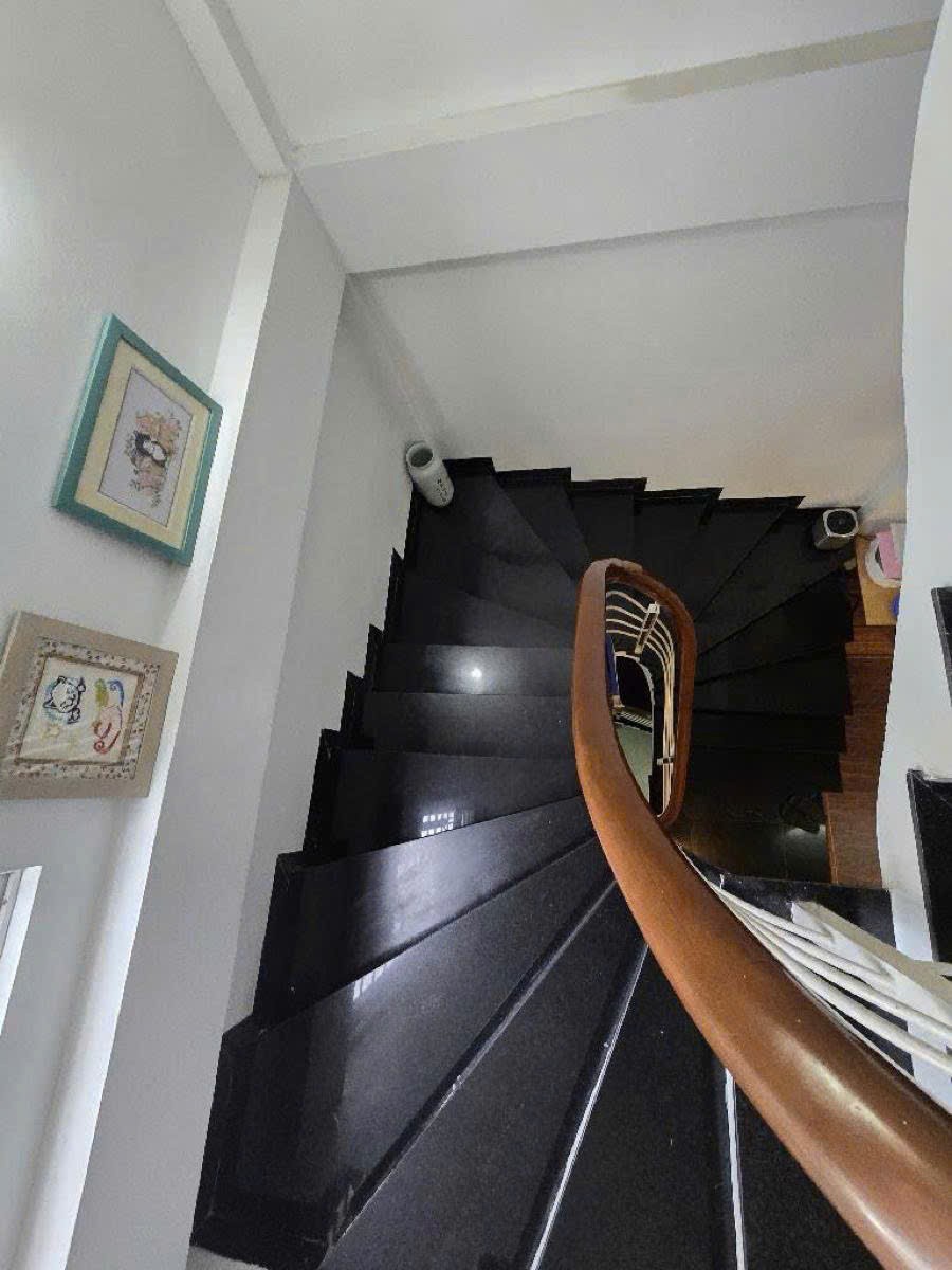 SIÊU PHẨM TUYỆT CHỦNG - 2 NHÀ RA PHỐ - VỊ TRÍ ĐẸP - VỪA Ở VỪA CHO THUÊ 40M2*5T 4