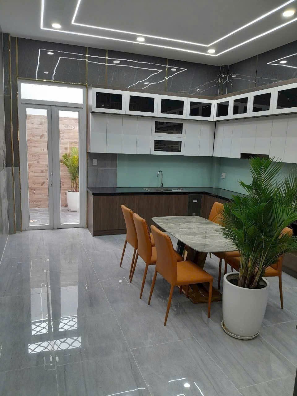 GIẢM NGAY 300 TRIỆU/CĂN – NHÀ PHỐ ĐẸP ĐƯỜNG 10M LÊ THỊ RIÊNG – P.THỚI AN, Q.12 4