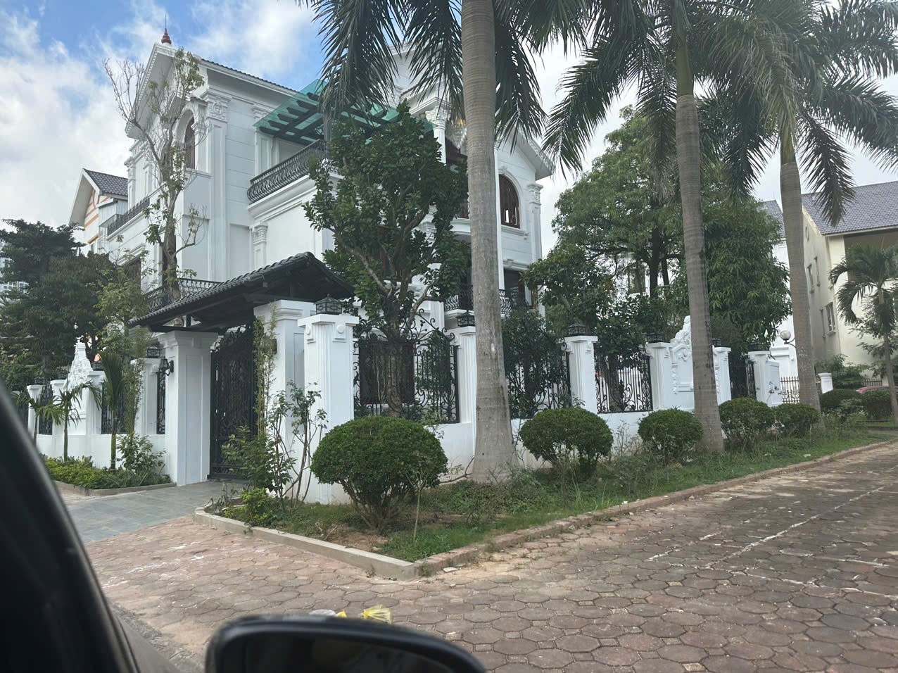 SIÊU PHẨM BIỆT THỰ LÔ GÓC TÂY MỖ - 366m² - CHỈ 48 TỶ 2