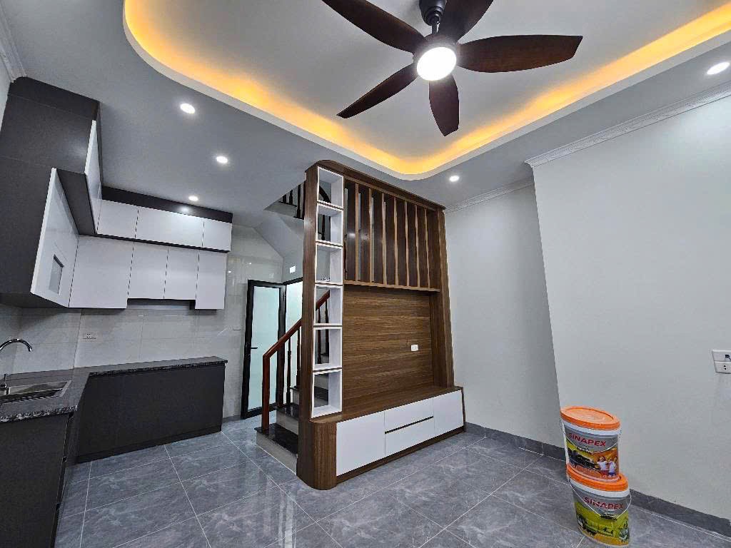 NHÀ LIÊN MẠC – 30M² – 6 TẦNG – Ô TÔ ĐỖ CẠNH NHÀ – CẠNH HỒ ĐIỀU HÒA - 5,9 TỶ