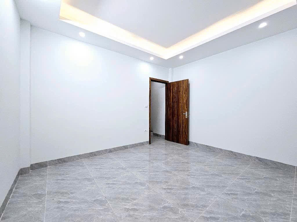 NHÀ PHÚ THƯỢNG – GẦN CIPUTRA – 30m² x 5 TẦNG – MẶT TIỀN 5M – GIÁ 6.7 TỶ 2