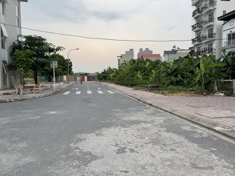 Đất Cự Khối Long Biên 79,8m2 - Hạ tầng đẹp, tiện ích đầy đủ, tiềm năng tăng giá cao, sổ đỏ sẵn 4