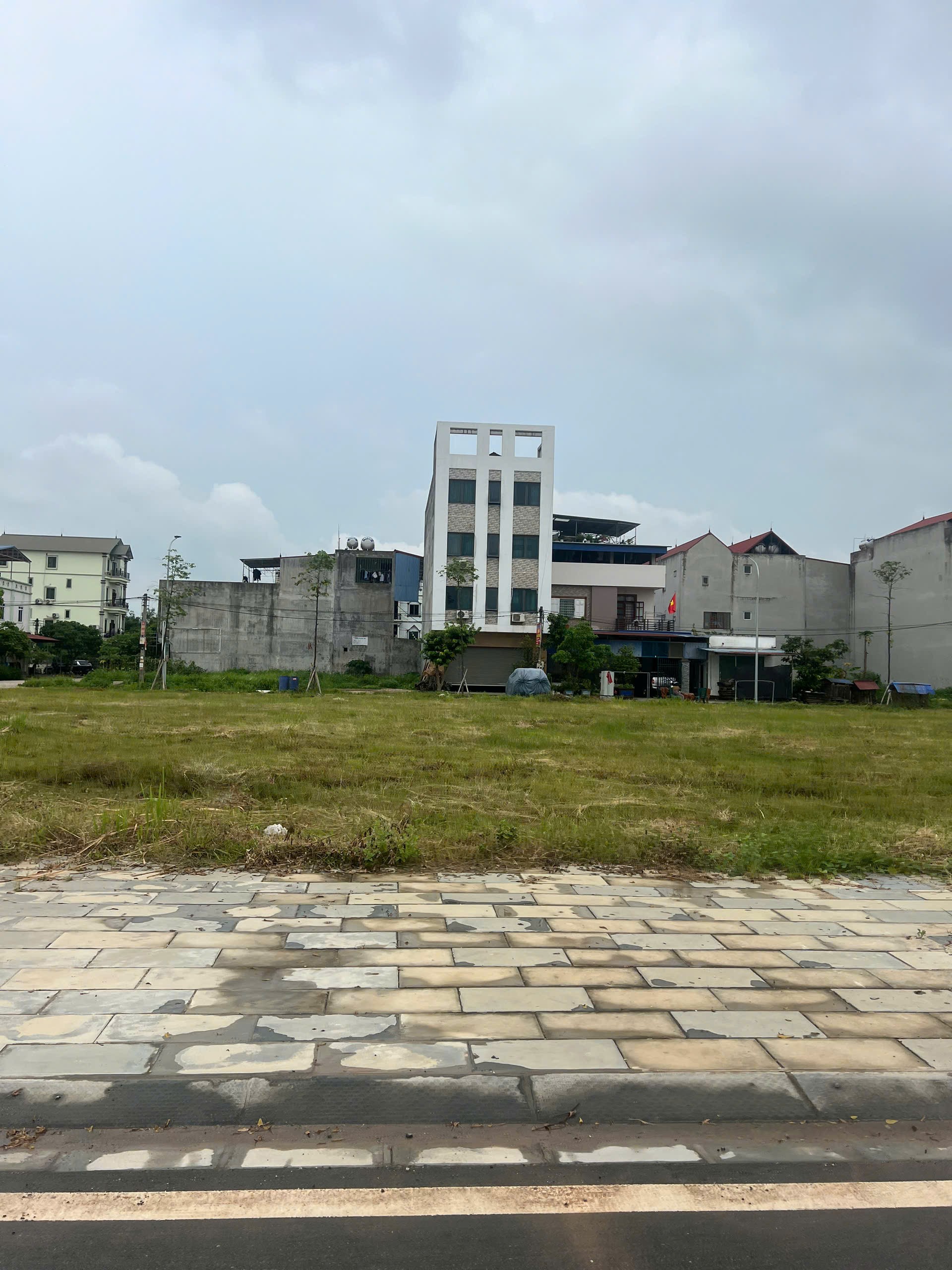 Cần thanh khoản gấp lô đất nền 90m2 không yêu cầu xây dựng, đối diện KCN Sam Sung. 3