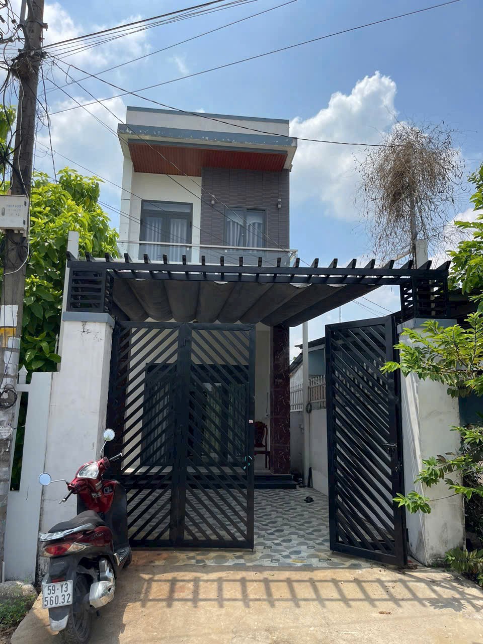 Nhà hẻm tỉnh lộ 15, xã Tân Thạnh Đông dt 166m2 1 lầu 2pn 2wc giá 3,6 tỷ