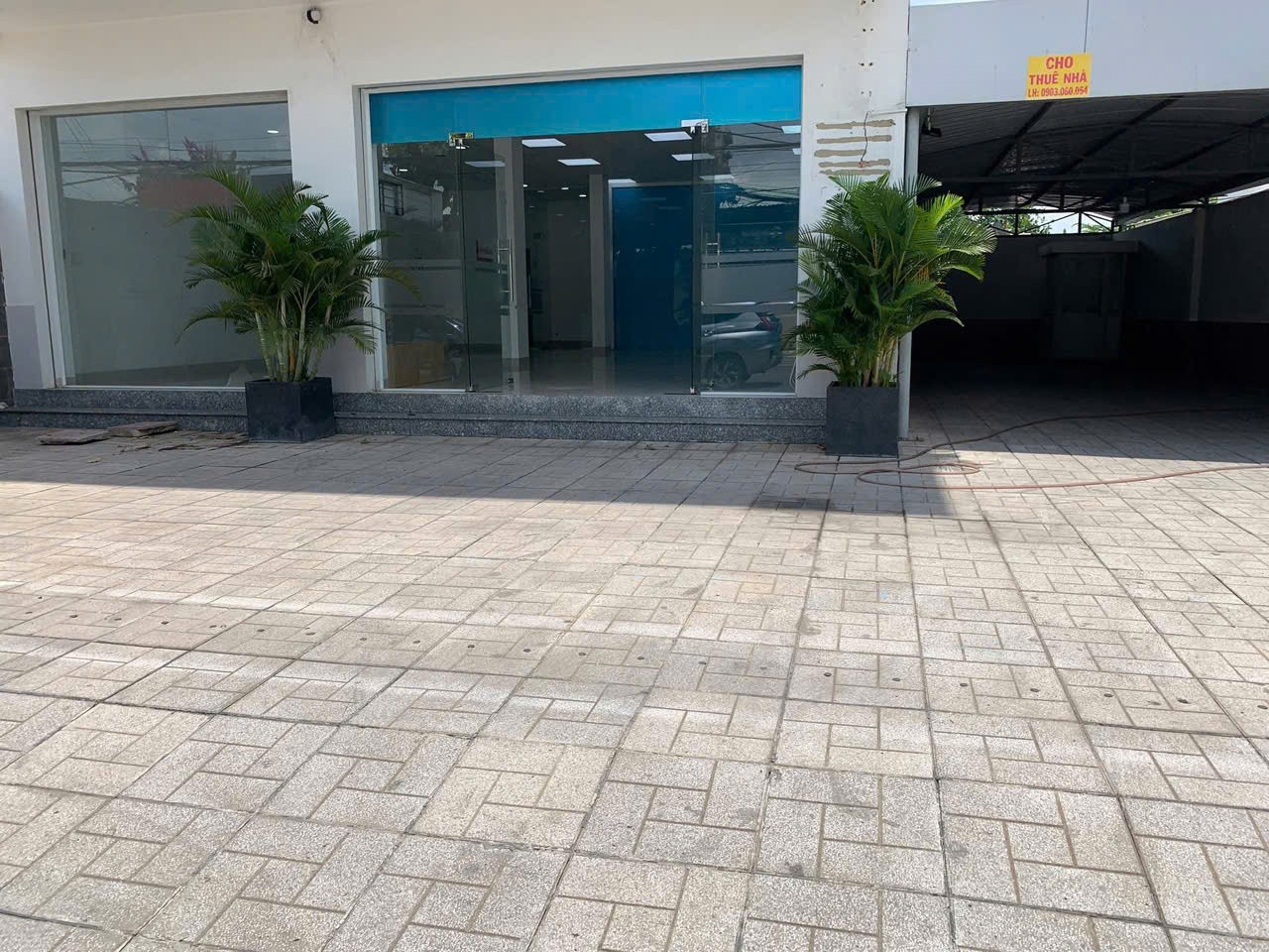 Cho thuê Nhà mặt tiền Phường Hiệp Bình Phước, Thủ Đức, Diện tích 300m², Giá 80 Triệu/tháng