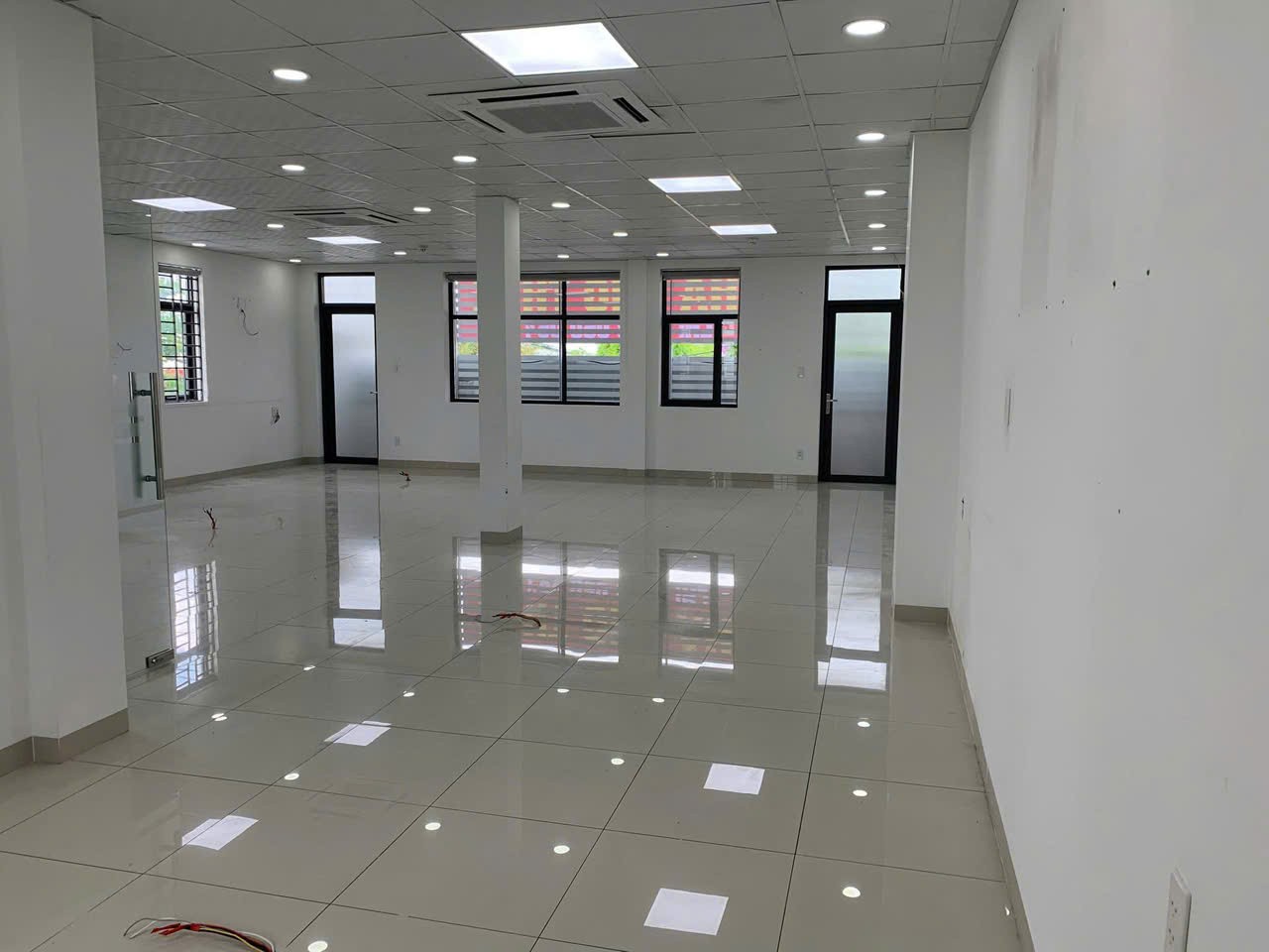 Cho thuê Nhà mặt tiền Phường Hiệp Bình Phước, Thủ Đức, Diện tích 300m², Giá 80 Triệu/tháng 4