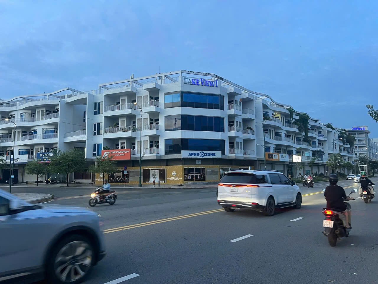 Cho thuê Văn phòng Phường Thủ Thiêm, Quận 2, Diện tích 140m², Giá 120 Triệu/tháng 8
