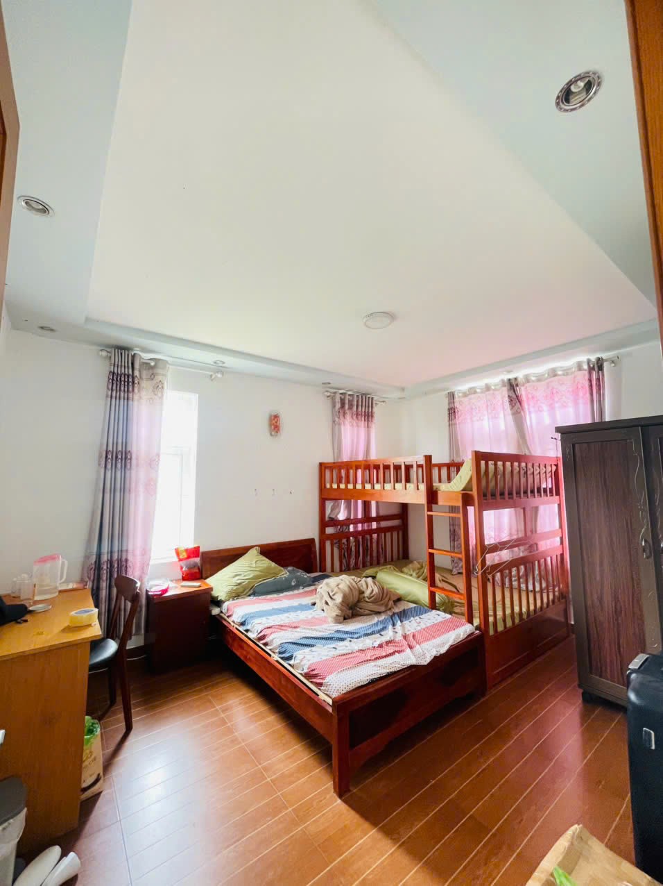 Cho thuê Biệt thự Phường Phú Hữu, Quận 9, Diện tích 235m², Giá 28 Triệu/tháng 7