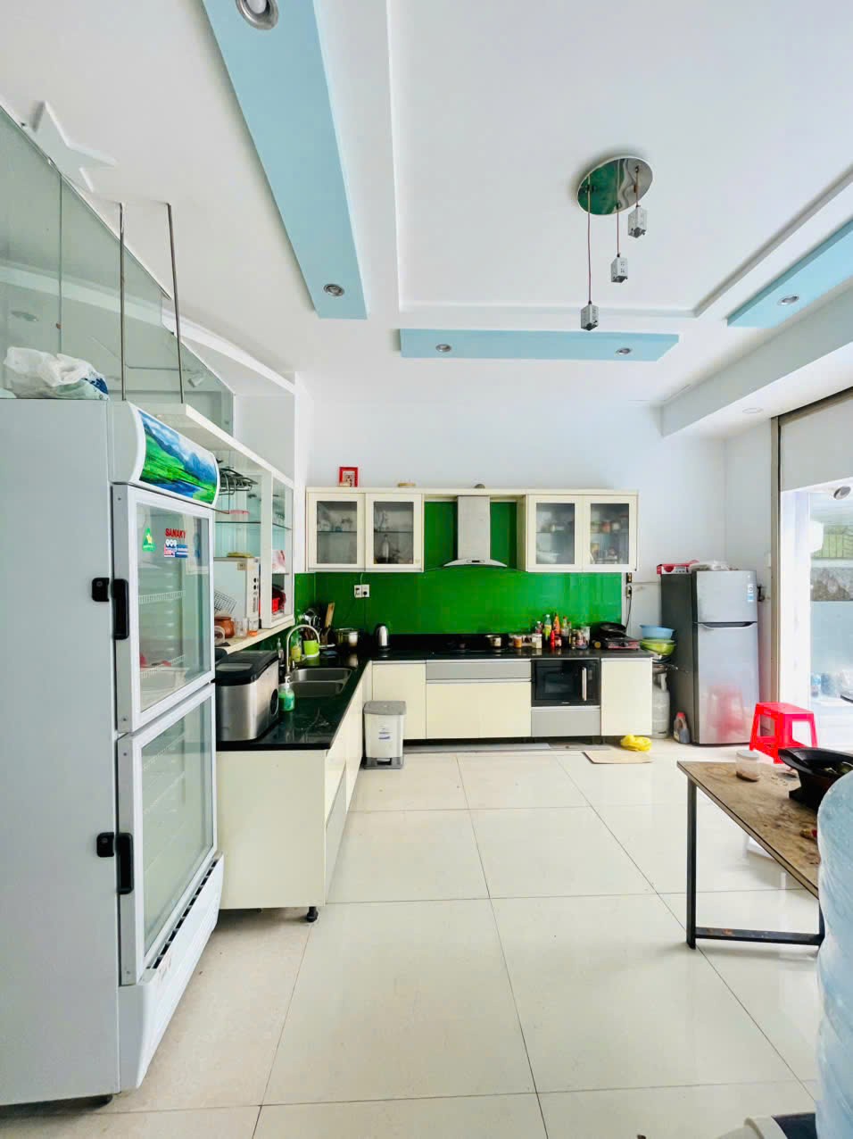 Cho thuê Biệt thự Phường Phú Hữu, Quận 9, Diện tích 235m², Giá 28 Triệu/tháng 2