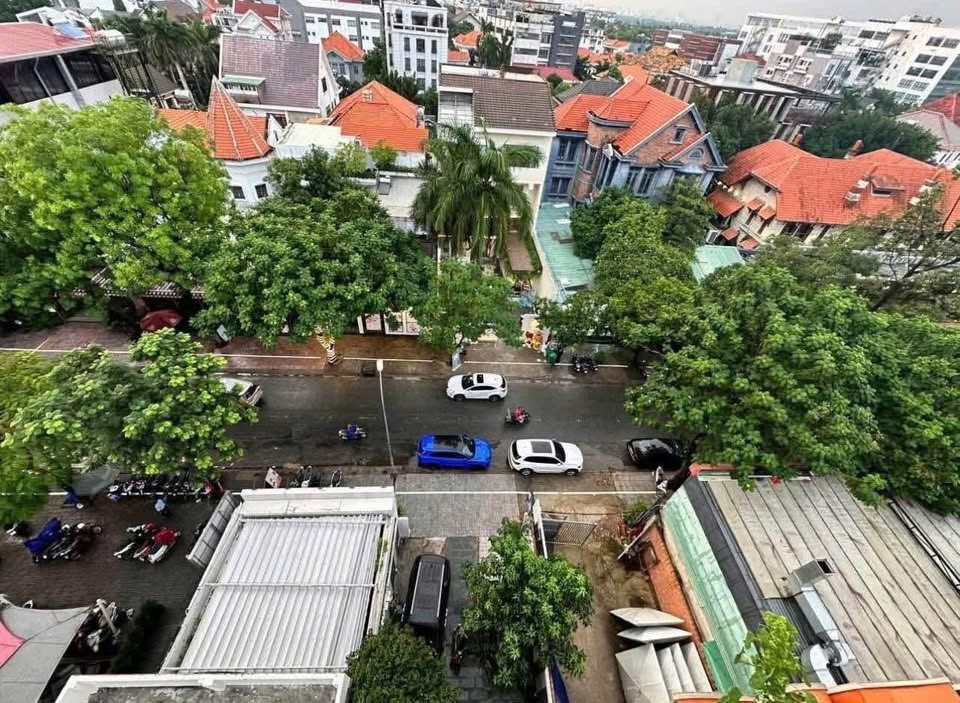 Cho thuê Nhà mặt tiền Phường Thảo Điền, Quận 2, Diện tích 210m², Giá 300 Triệu/tháng