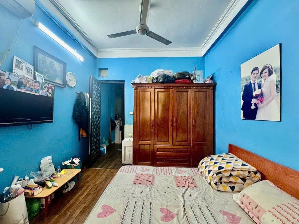 BÁN NHÀ PHÂN LÔ CỰC ĐẸP – 2 MẶT NGÕ Ô TÔ – KINH DOANH ĐỈNH TRẦN QUỐC HOÀN -CẦU GIẤY 35M2*5T 5