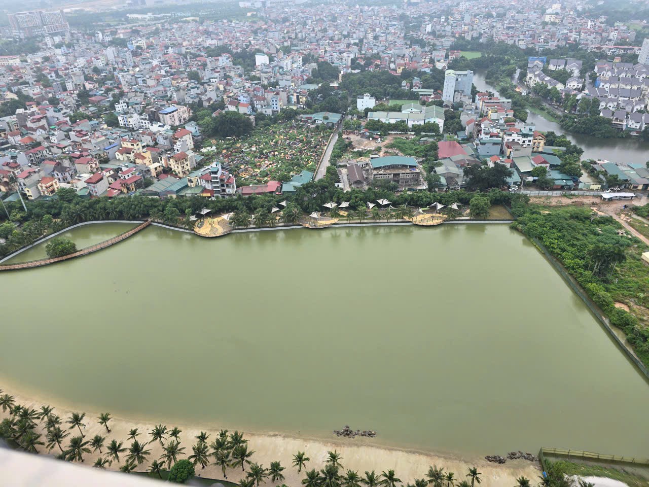 Cho thuê căn hộ 3 ngủ đồ cơ bản Masteri West Heights khu đô thị Vinhomes Smart City 4