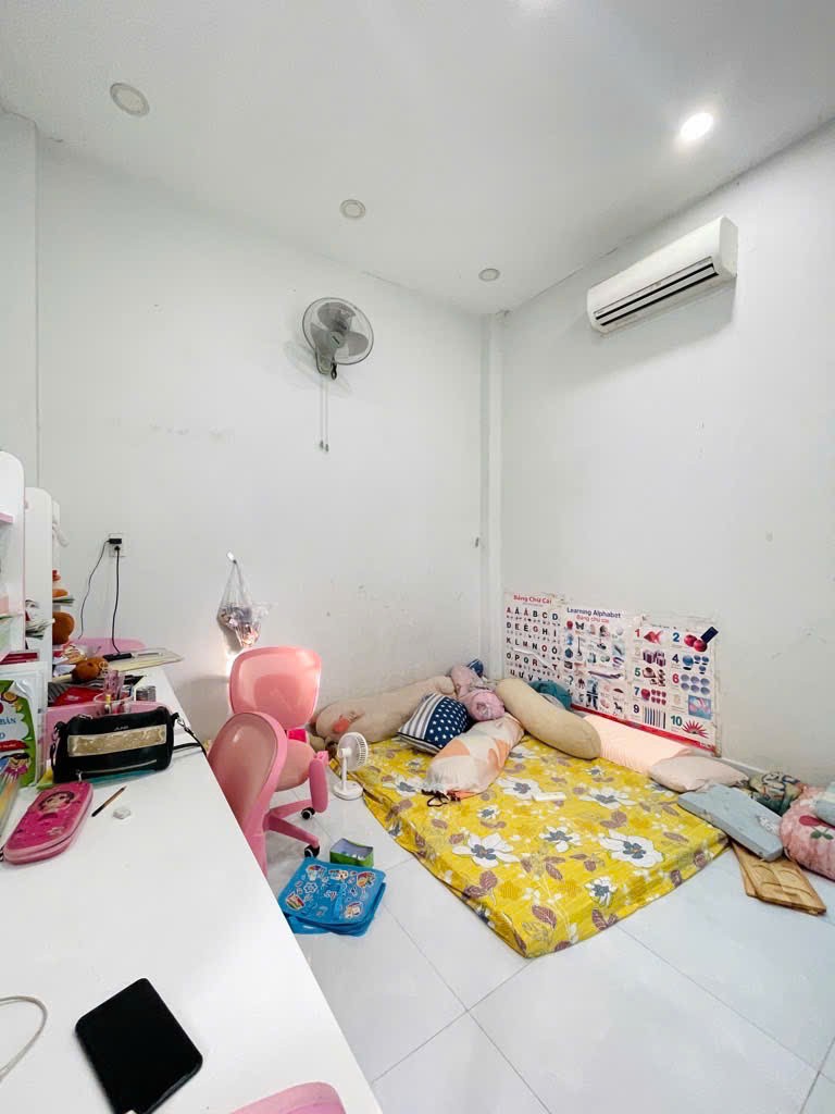 CHỈ 4,35 TỶ – NHÀ 2 TẦNG ĐÚC KIÊN CỐ – HXH 8M HUỲNH THỊ HAI – Q.12 4