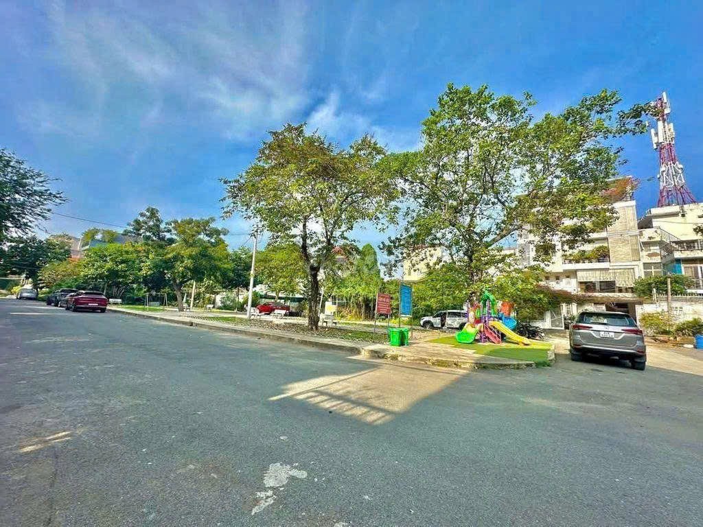 Cần bán Nhà mặt tiền Phường Hiệp Bình Chánh, Thủ Đức, Diện tích 433m², Giá 27 Tỷ