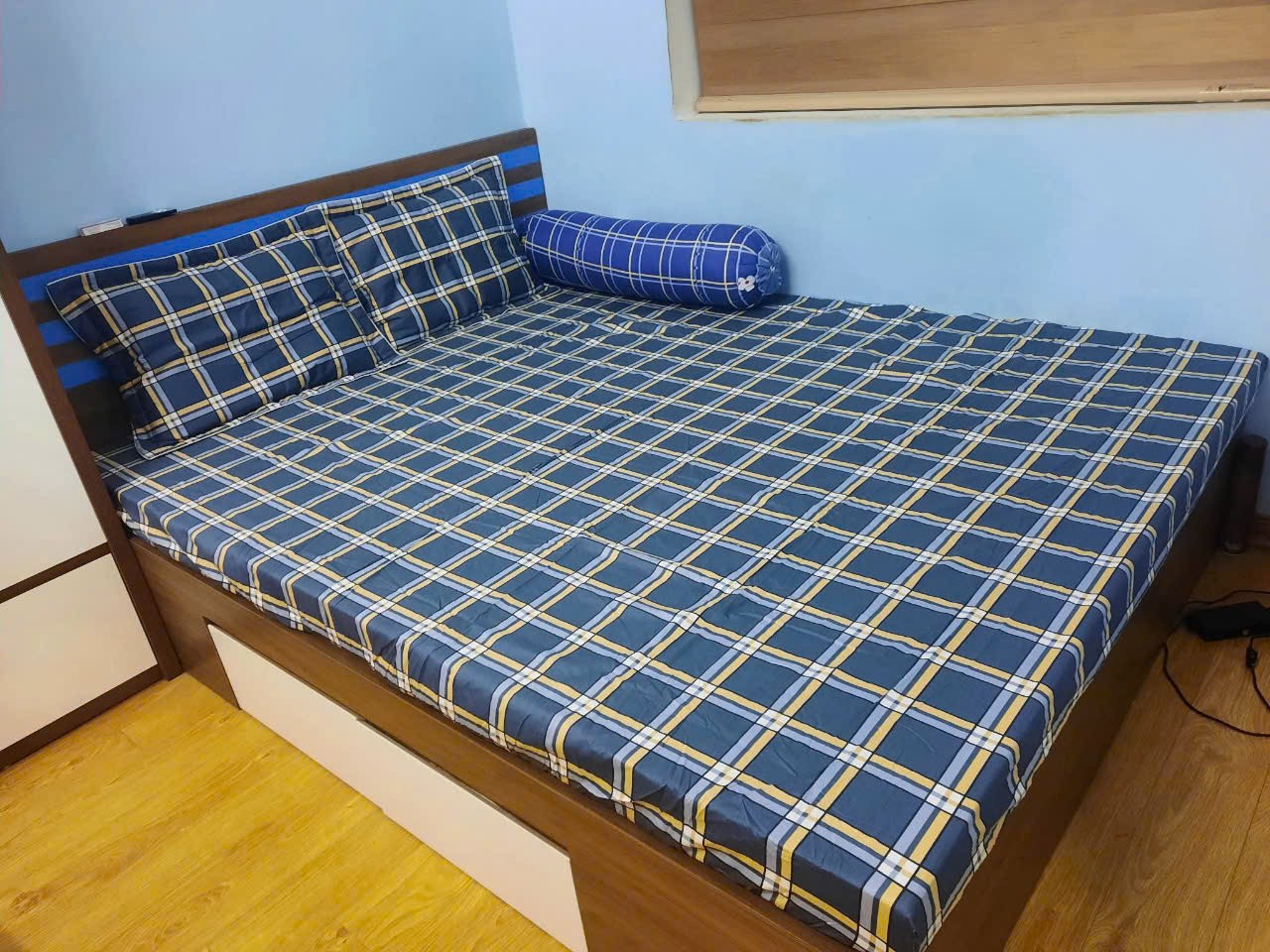 bán căn góc 81m2 3 phòng ngủ view hồ chung cư thanh hà 5
