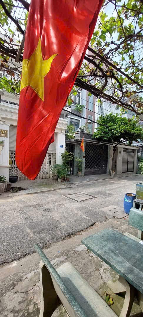 BÁN 2 CĂN NHÀ CẤP 4 HXH TRUNG MỸ TÂY 1 CÁCH NGUYỄN ẢNH THỦ CHỈ 100M 2