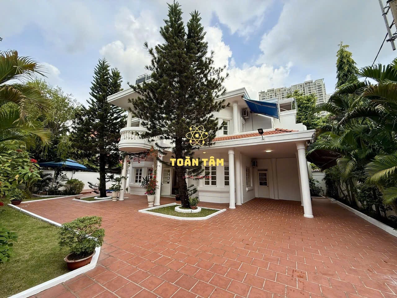 Cho thuê Biệt thự Phường Thảo Điền, Quận 2, Diện tích 593m², Giá Thương lượng 4