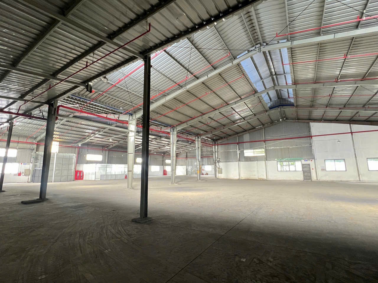 Cho thuê Kho - Nhà xưởng Phường Bình Chiểu, Thủ Đức, Diện tích 3100m², Giá 235 Triệu/tháng