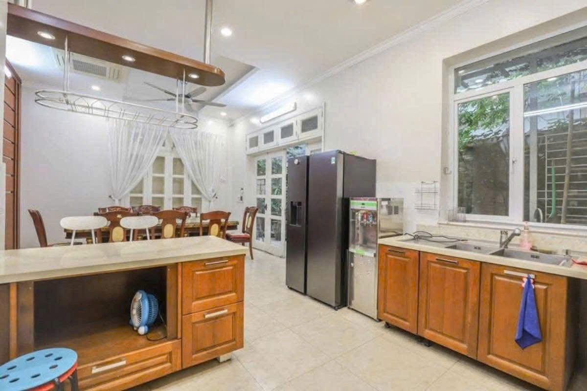 BÁN BIỆT THỰ KHU T CIPUTRA – 230m² – Mặt Tiền 10M – GIÁ 65 TỶ – SỔ ĐỎ CHÍNH CHỦ 4