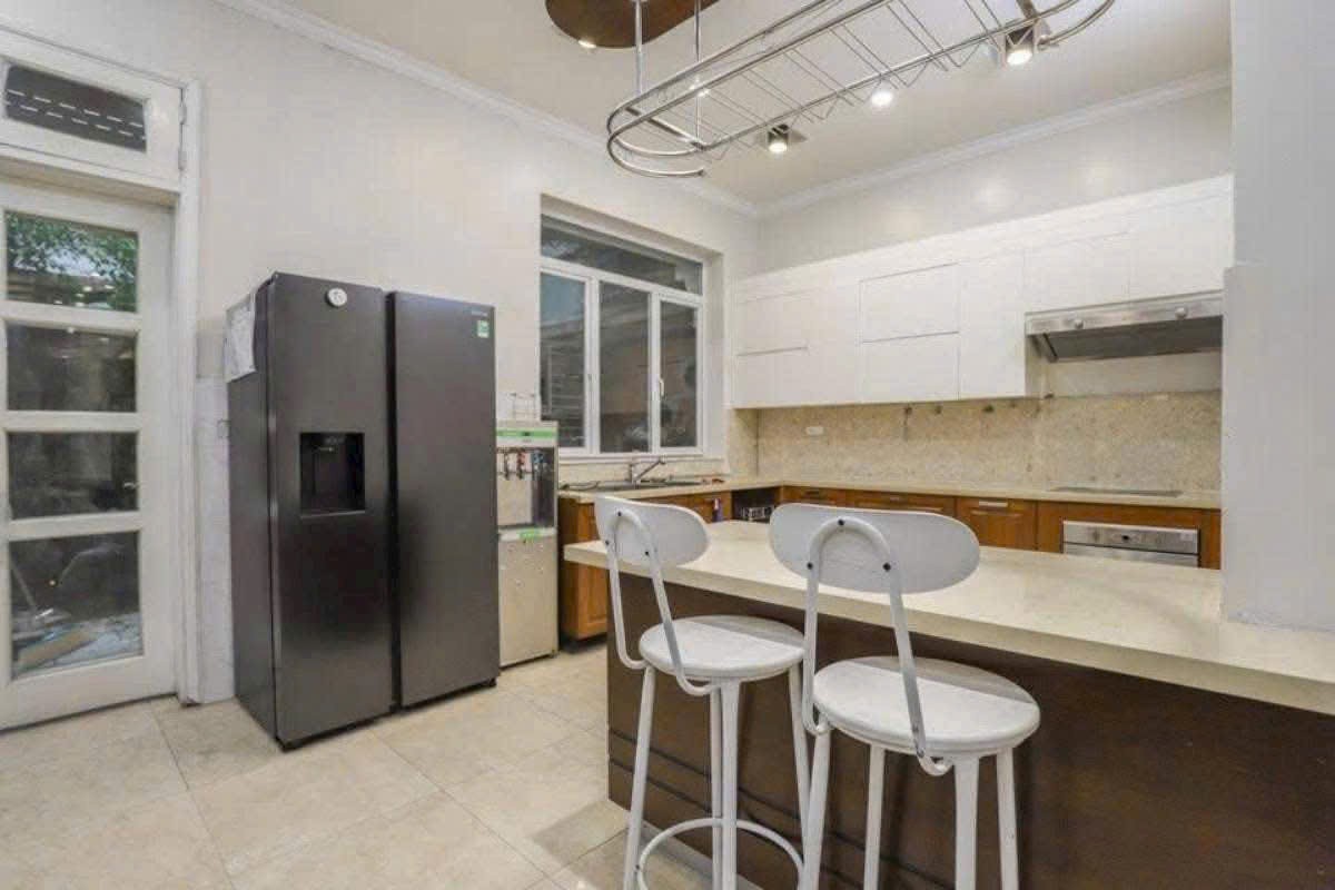 BÁN BIỆT THỰ KHU T CIPUTRA – 230m² – Mặt Tiền 10M – GIÁ 65 TỶ – SỔ ĐỎ CHÍNH CHỦ 5