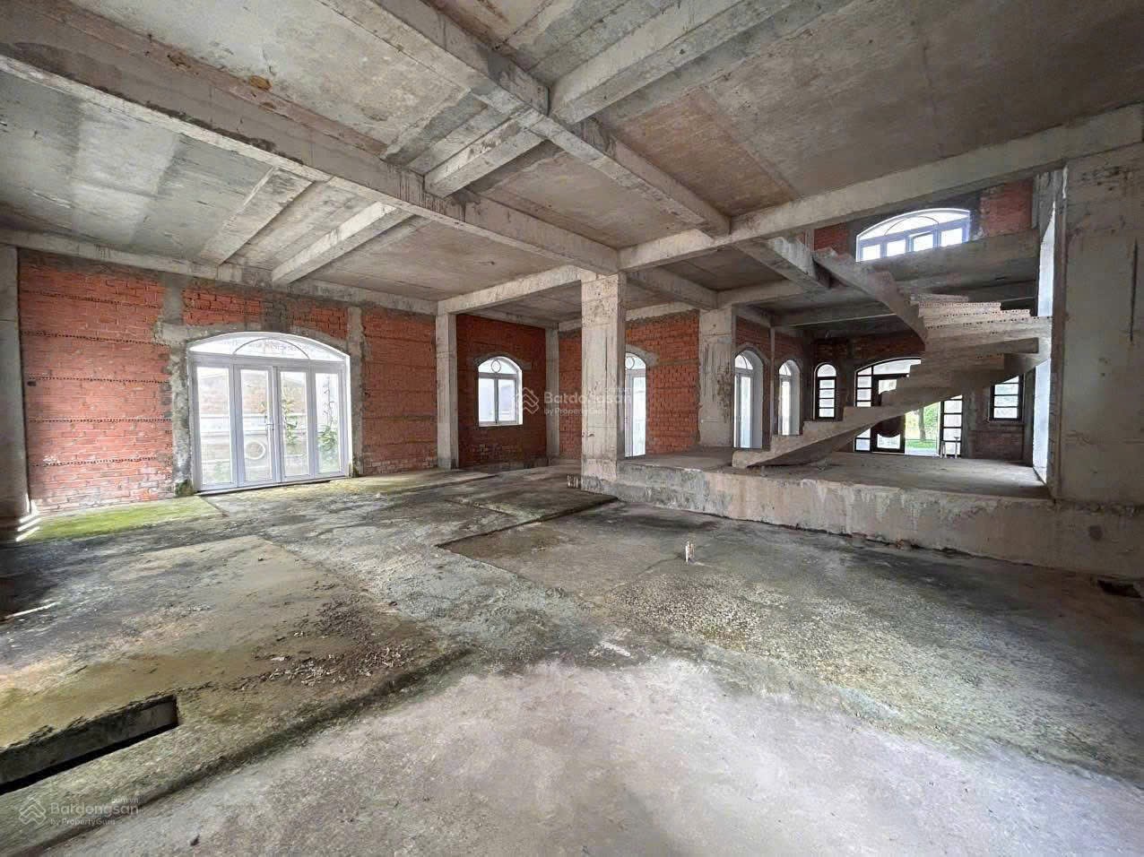 Cần bán Biệt thự Quận 7, Hồ Chí Minh, Diện tích 370m², Giá 070 Tỷ