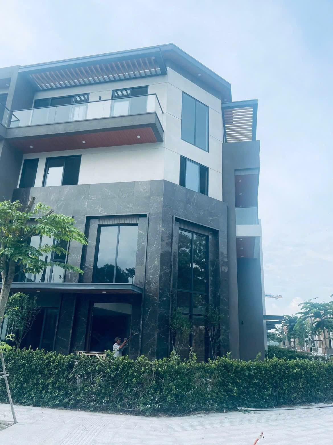 Cần bán Biệt thự Phường Long Bình, Quận 9, Diện tích 220m², Giá 050 Tỷ 2