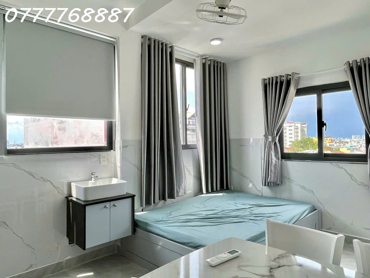 Bán tòa CHDV Hầm 5 tầng MT đường lớn thu nhập 100tr/ tháng 3