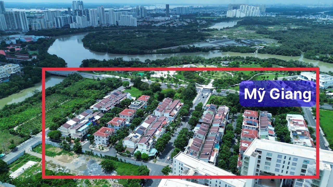 Cần bán Đất Phường Phú Mỹ, Quận 7, Diện tích 126m², Giá 37.5 Tỷ 2