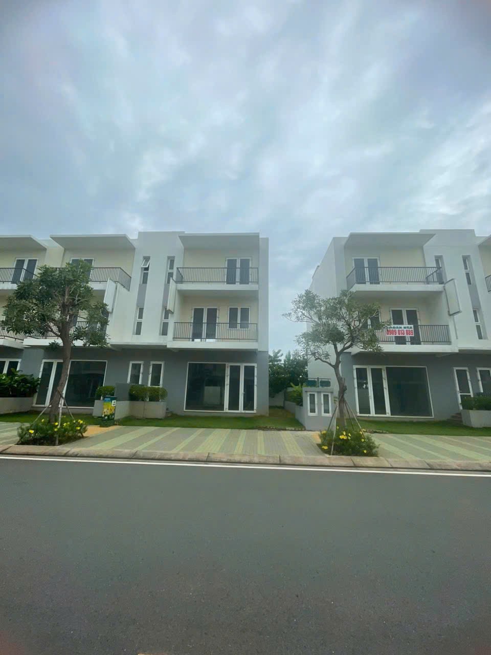 Cần bán Nhà mặt tiền Quận 9, Hồ Chí Minh, Diện tích 95m², Giá 8,5 Tỷ 2