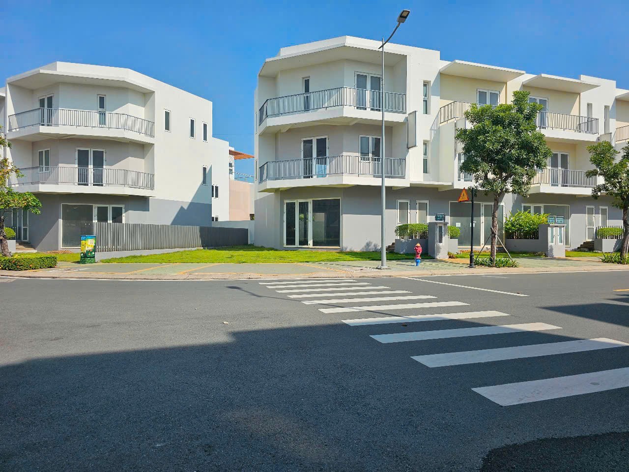 Cần bán Nhà mặt tiền Quận 9, Hồ Chí Minh, Diện tích 95m², Giá 8,5 Tỷ 6