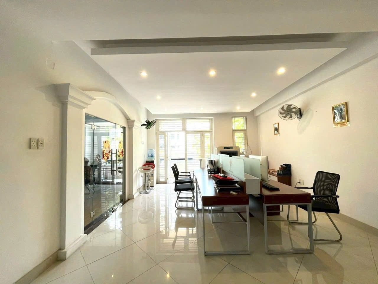 Cần bán Biệt thự Phường Tân Thuận Đông, Quận 7, Diện tích 192m², Giá 30 Tỷ