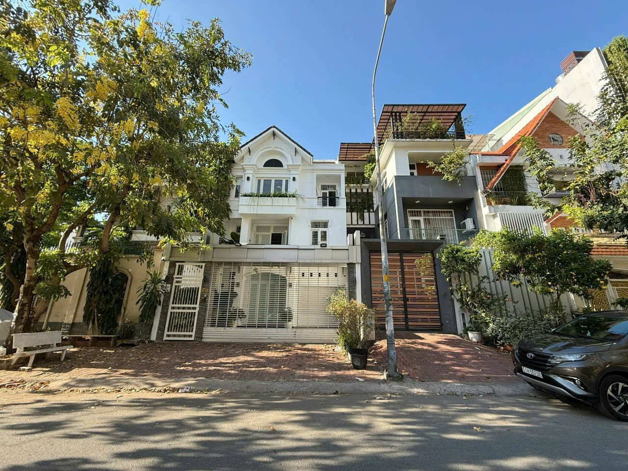 Cần bán Biệt thự Phường Tân Thuận Đông, Quận 7, Diện tích 192m², Giá 30 Tỷ 3