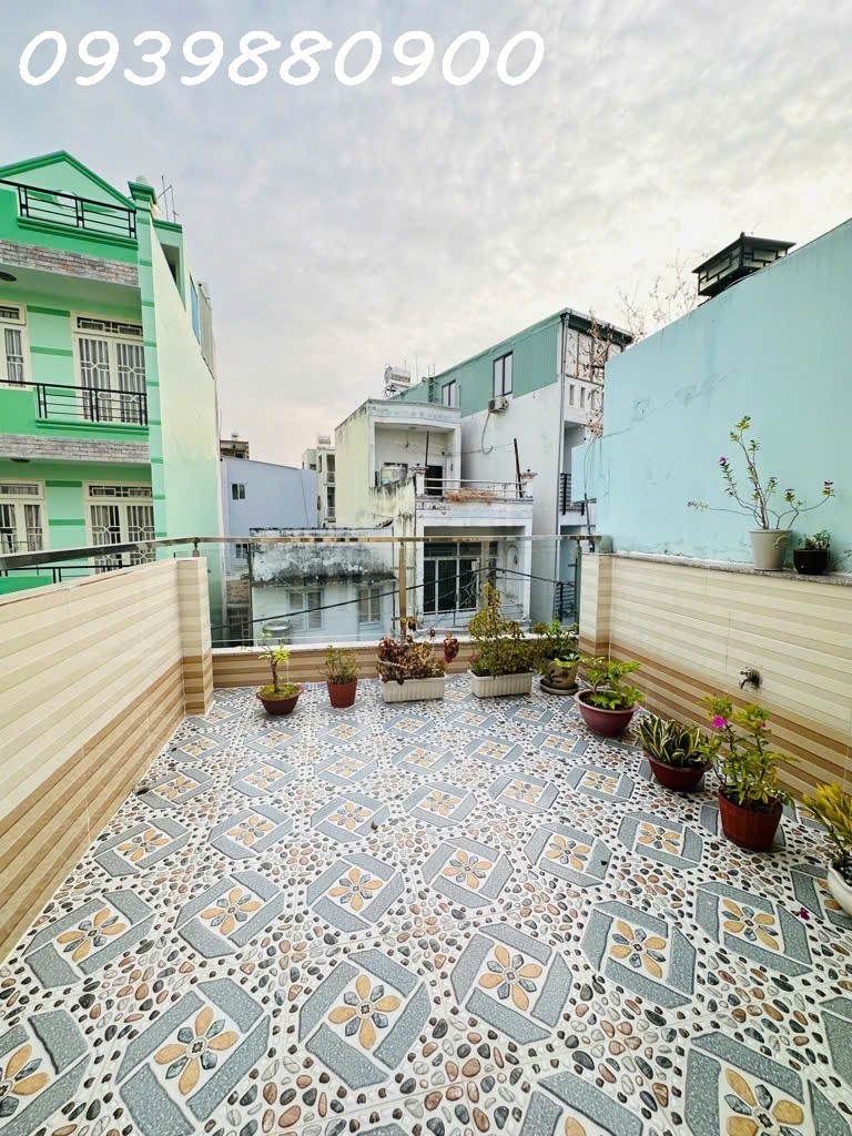 Bán gấp - Nhà 3 tầng - HXH an ninh - 68m2 - 7,45Tỷ TL 2