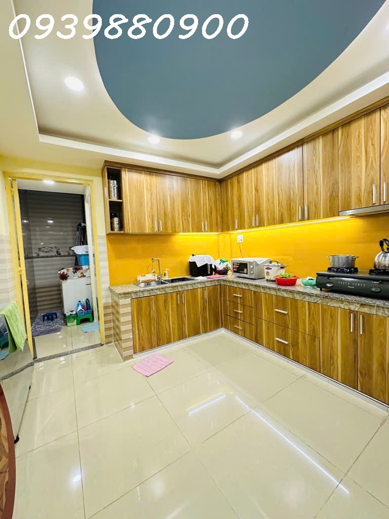 Bán gấp - Nhà 3 tầng - HXH an ninh - 68m2 - 7,45Tỷ TL 4