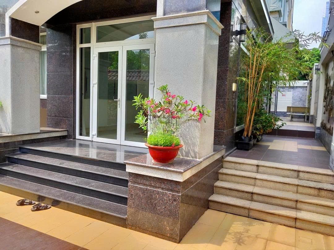 Cho thuê Biệt thự Phường An Khánh, Quận 2, Diện tích 200m², Giá Thương lượng 5