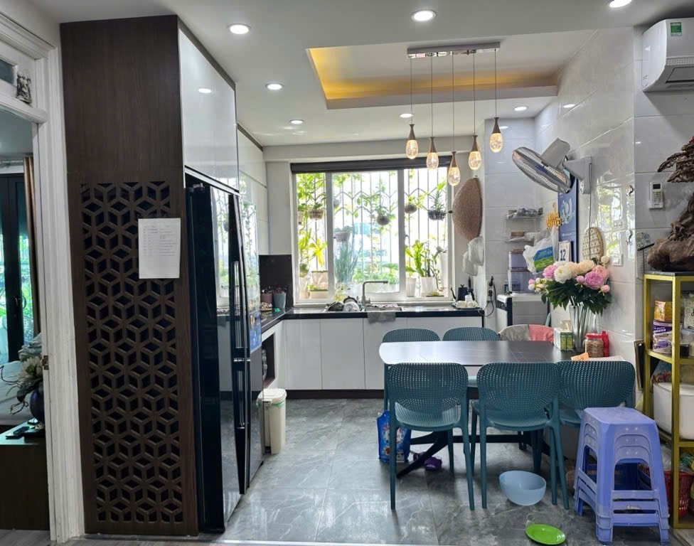 Chung Cư Văn Phòng TW Đảng – 3PN – Full Nội Thất – Có Slot Ô Tô, Giá 5.75 tỷ 3
