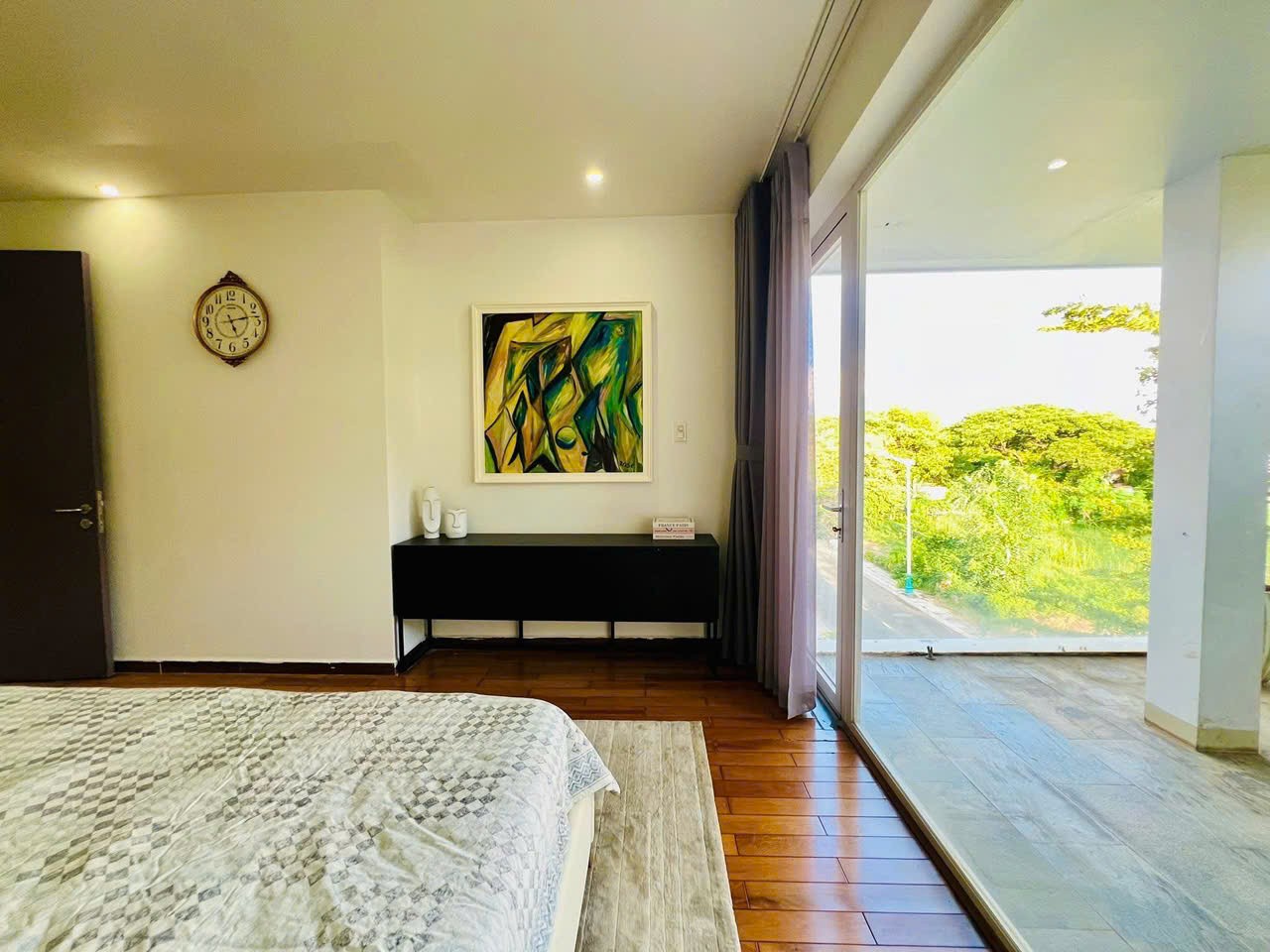 Cho thuê Biệt thự Phường Thạnh Mỹ Lợi, Quận 2, Diện tích 180m², Giá Thương lượng 3