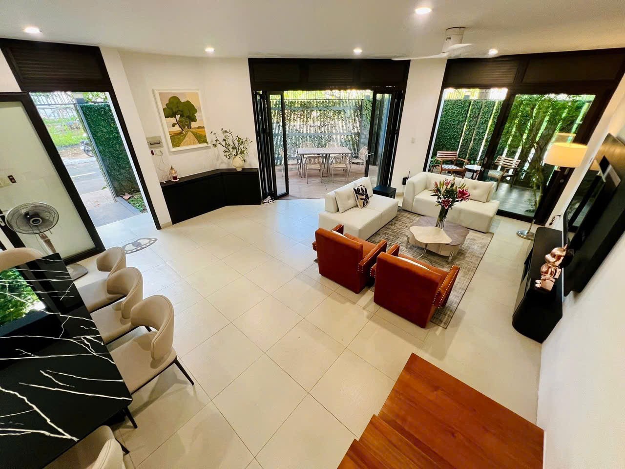 Cho thuê Biệt thự Phường Thạnh Mỹ Lợi, Quận 2, Diện tích 180m², Giá Thương lượng 9