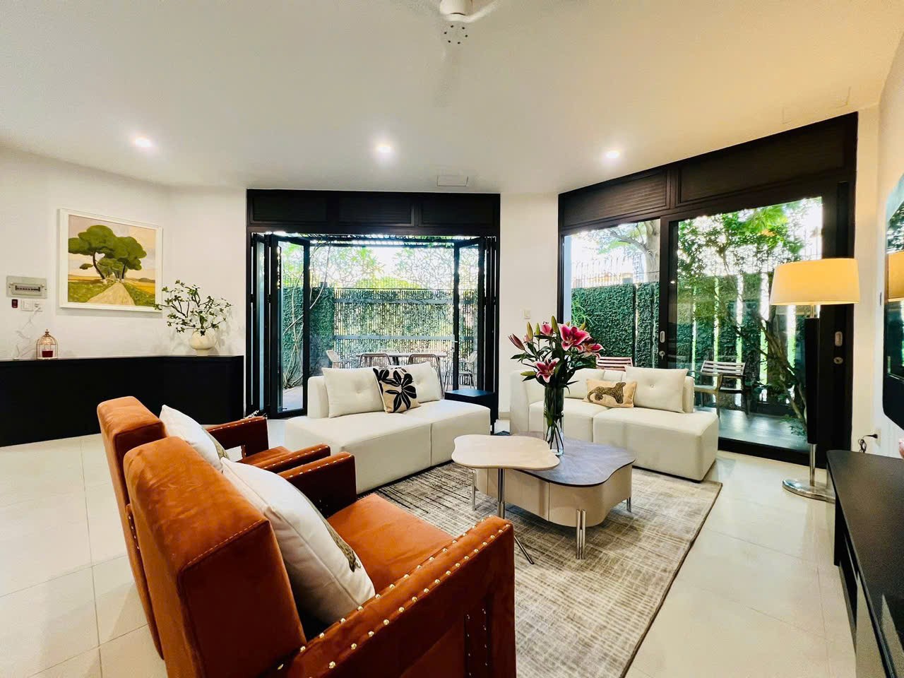 Cho thuê Biệt thự Phường Thạnh Mỹ Lợi, Quận 2, Diện tích 180m², Giá Thương lượng 13