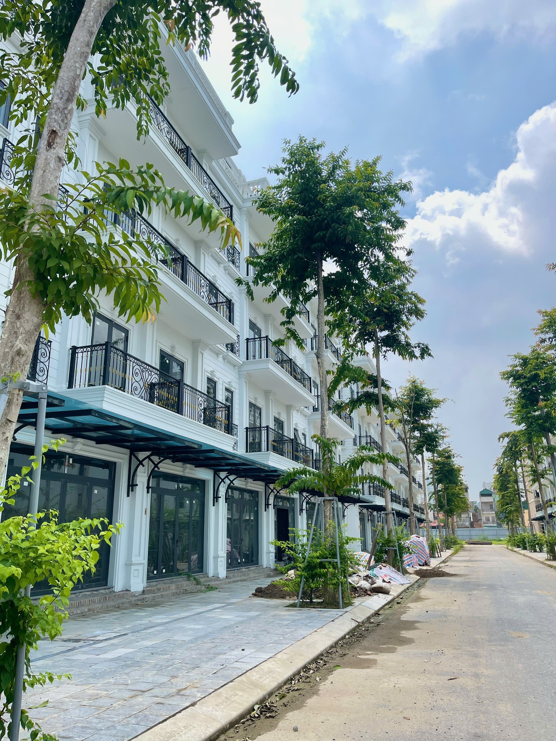 Cần bán Biệt thự dự án Đông Dương Residence, Diện tích 80m², Giá 12 Tỷ 2