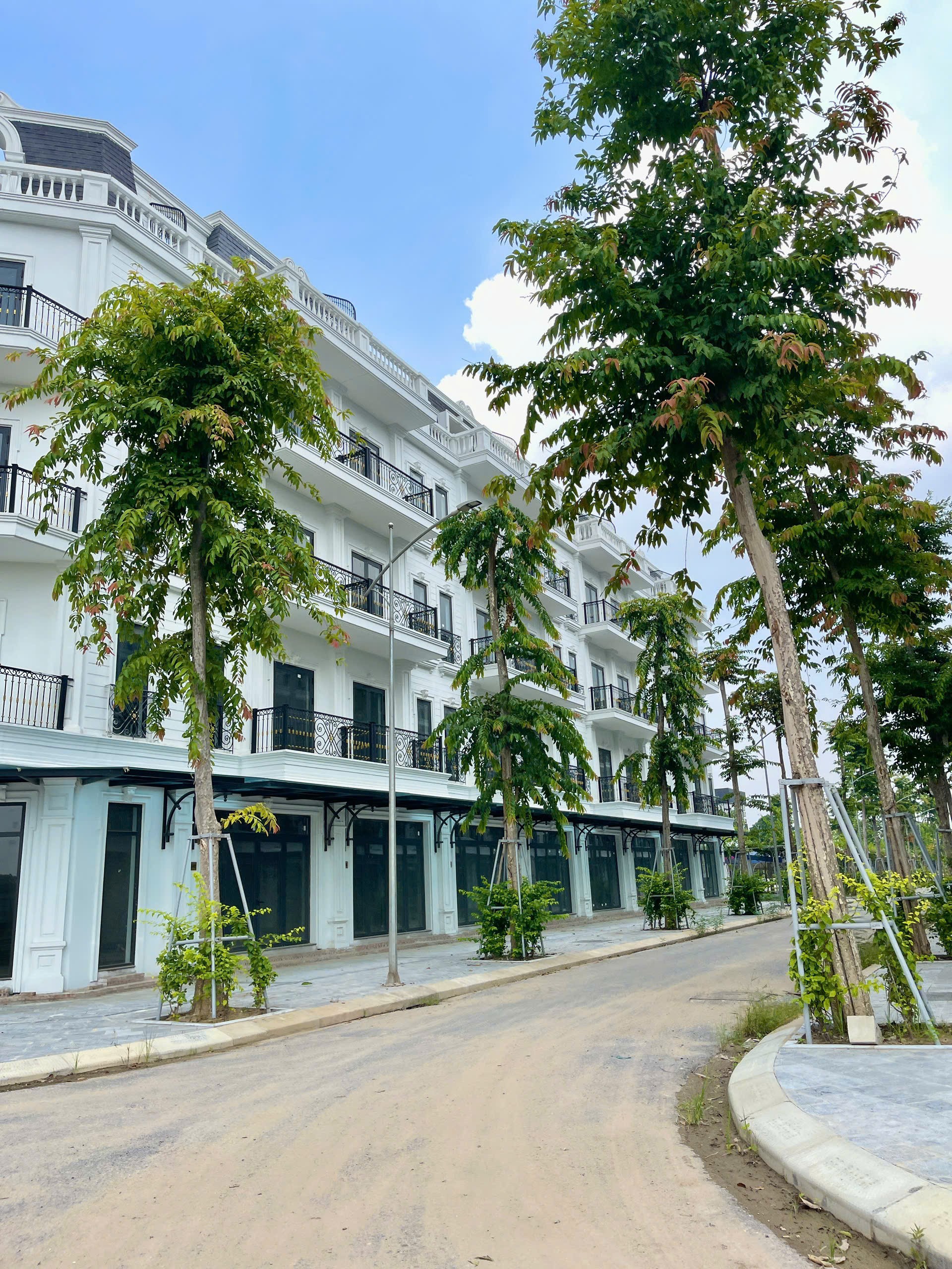 Cần bán Biệt thự dự án Đông Dương Residence, Diện tích 80m², Giá 11.6 Tỷ