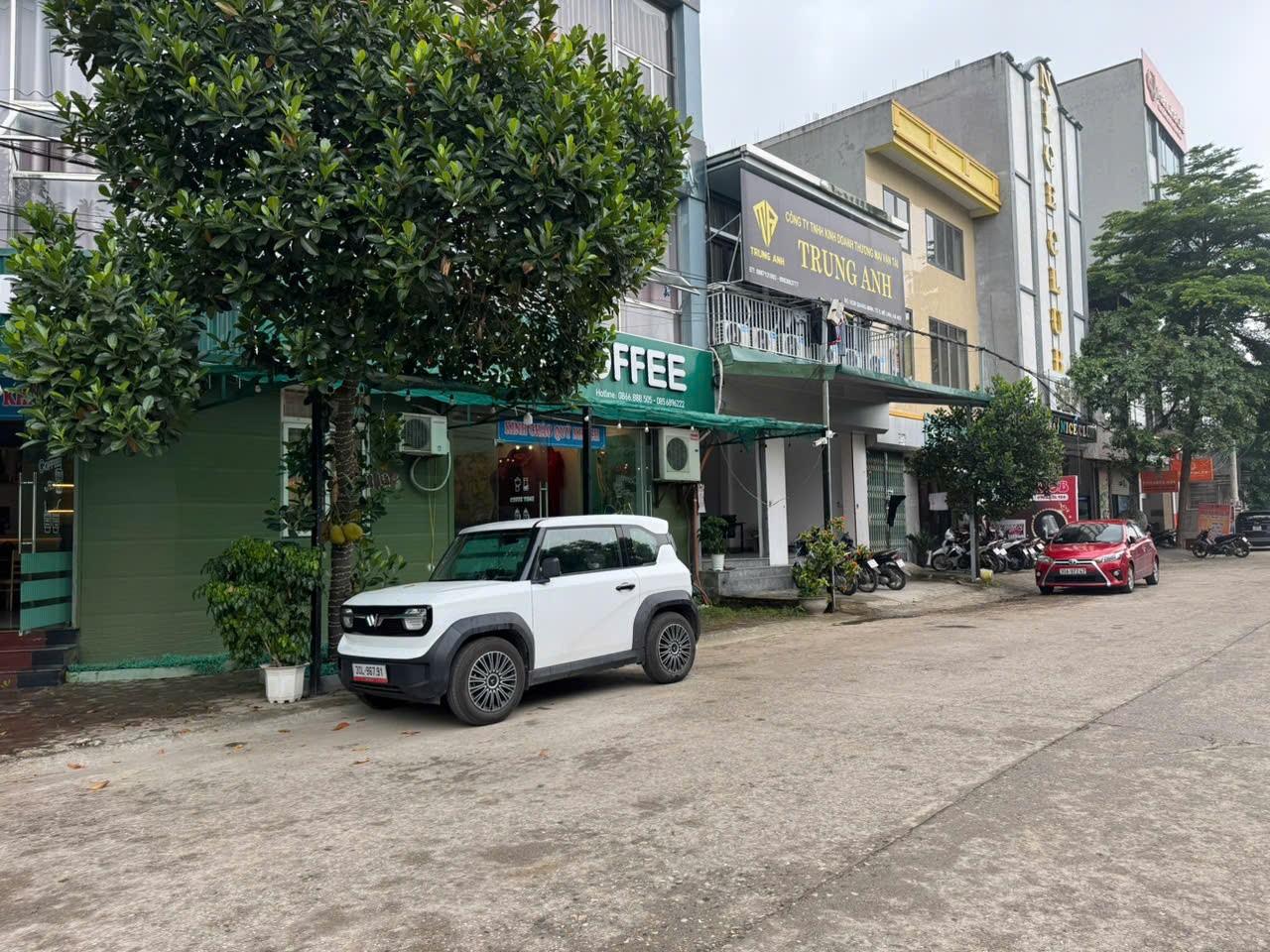 Bán 98m đất dịch vụ tổ 5, Quang Minh, Mê Linh. Gần KCN, mặt tiền kinh doanh đẹp 2