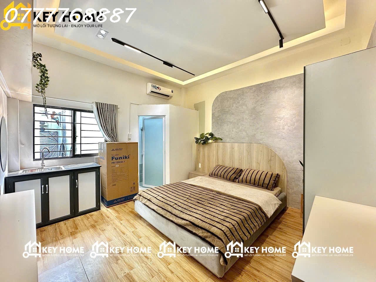 Bán tòa CDVH 200m2 đất 4 tầng 18 phòng, HĐT 100tr/ tháng giá mềm 2