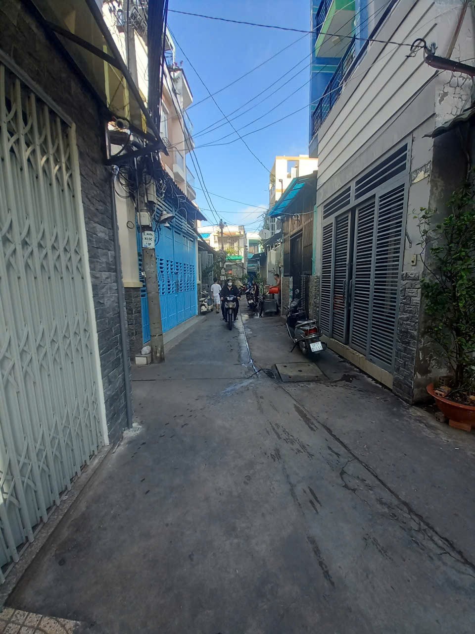 HOT, CẦN BÁN GẤP NHÀ HXH ÂU DƯƠNG LÂN [P3, Q8] DT:42M2 (4 X 11M) 2T,2PN,2WC CHỈ 4.66 TỶ 5