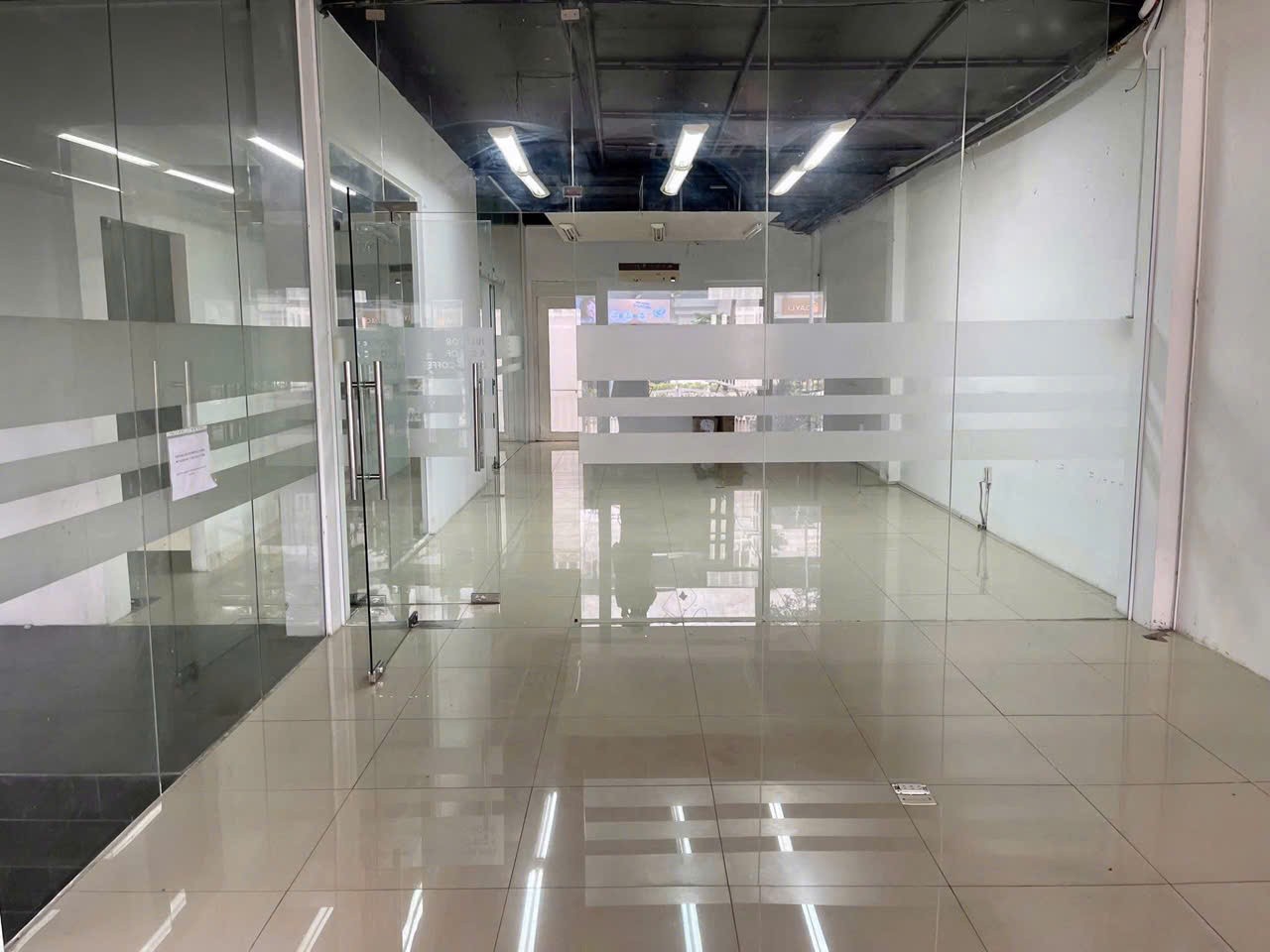 Cho thuê Biệt thự Phường 22, Bình Thạnh, Diện tích 168m², Giá 95 Triệu/tháng