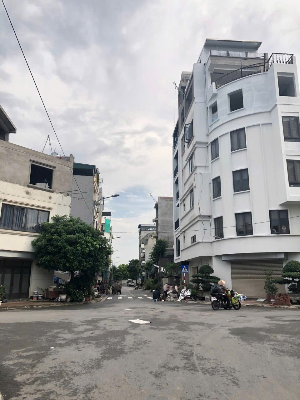 MẢNH ĐẤT ĐẸP PHÂN LÔ KHU TÁI ĐỊNH CƯ NGỌC THỤY - Ô TÔ TRÁNH 4