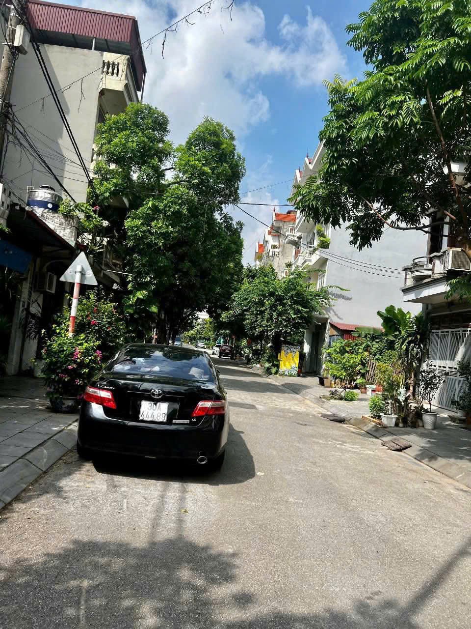 THƯỢNG THANH - ĐỨC GIANG - LONG BIÊN - Ô TÔ VÀO NHÀ 4